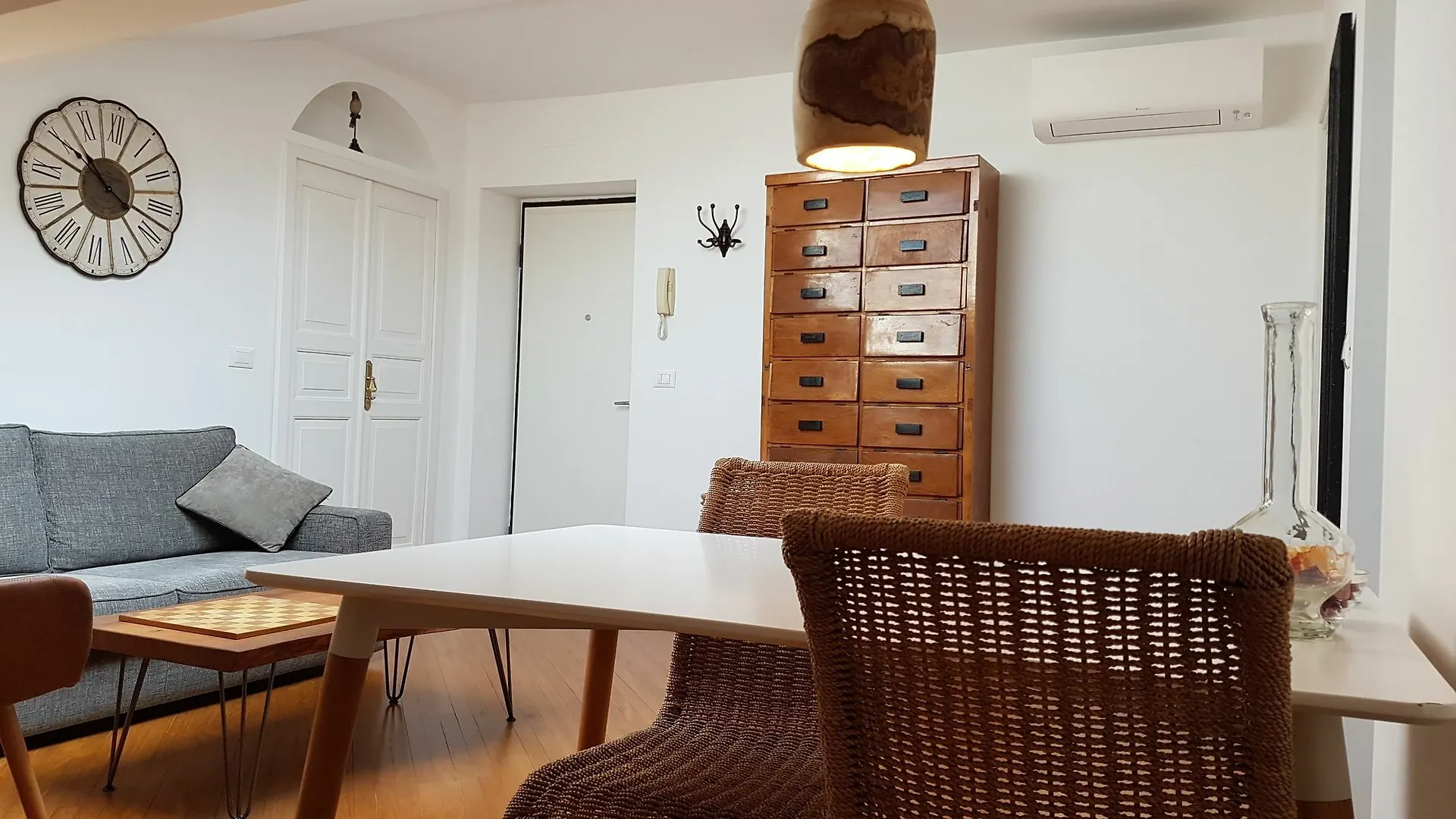 Apartment Bnbutler - Sarpi Milan Italy